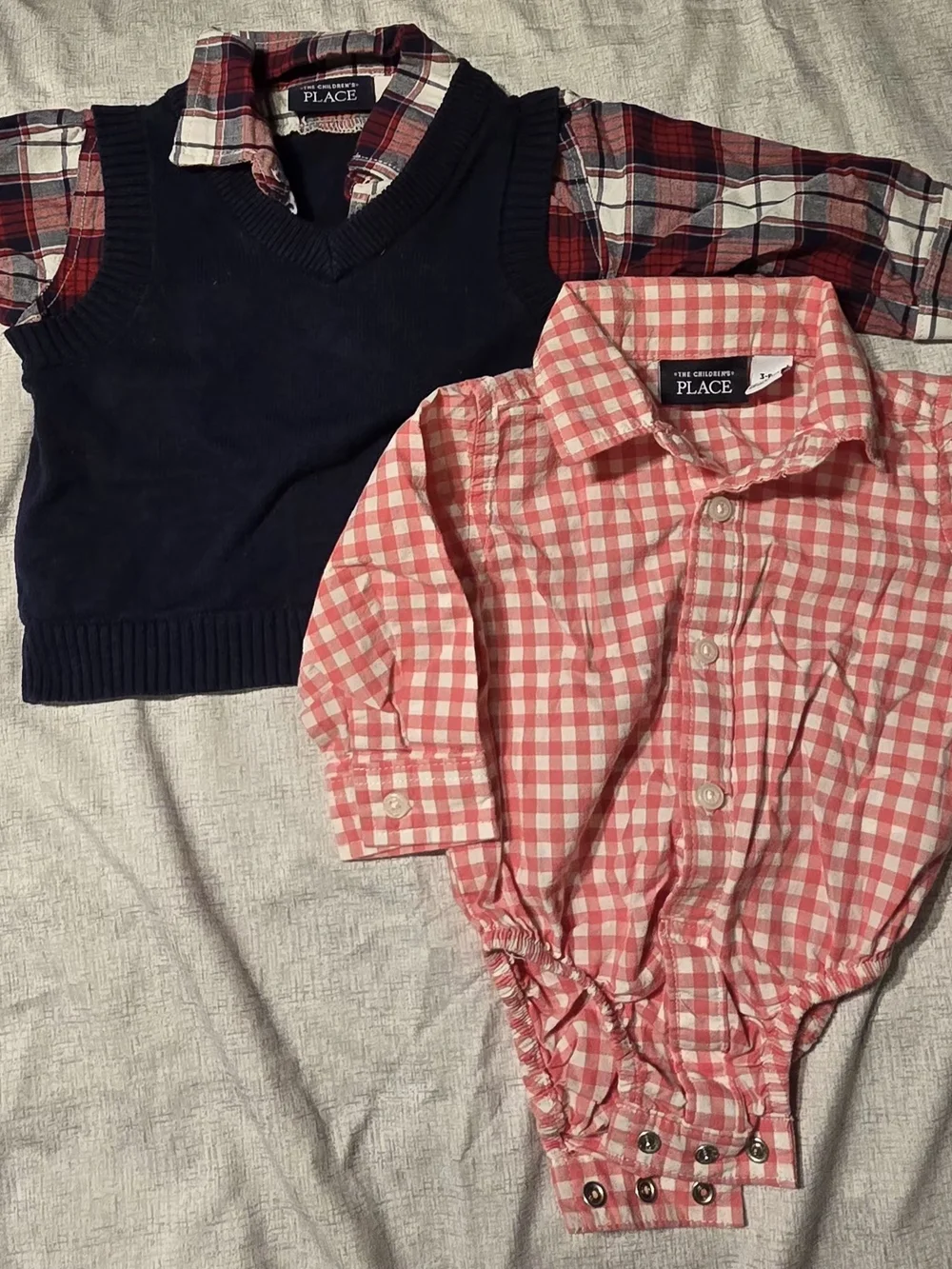 The Children's Place Baby Bundle 2 Pc Plaid Sweater Vest Bodysuit Outfit 3-6M
